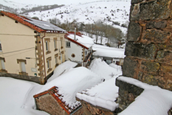 Nieve en las cotas altas de Campoo