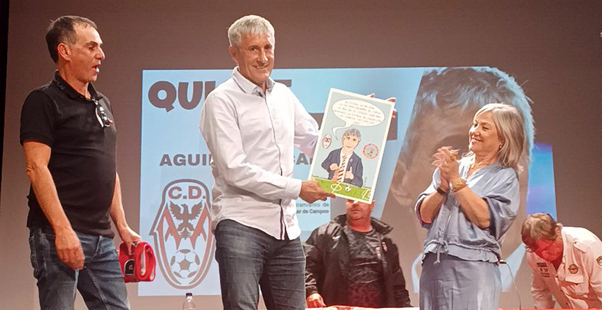 Quique Setin visita al Atltico Aguilar